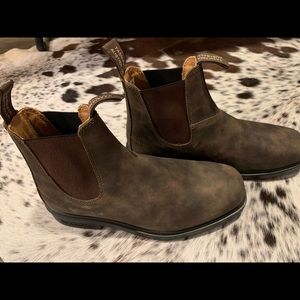 Blundstone 1306 Chelsea boots, US men’s size 9
